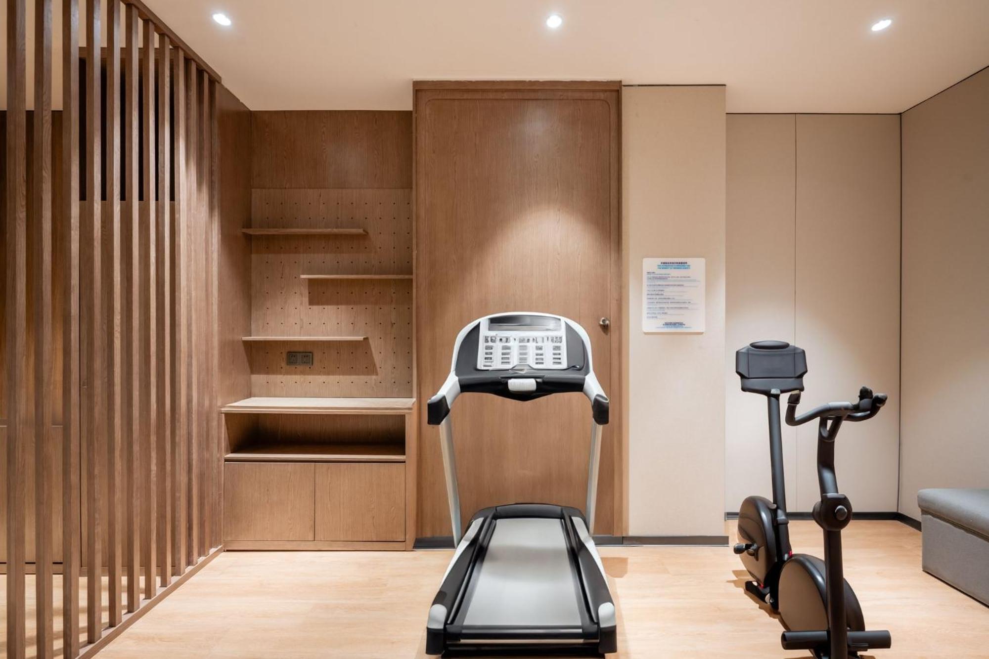 Holiday Inn Express Shanghai Pujiang Lianhang Road By Ihg Esterno foto