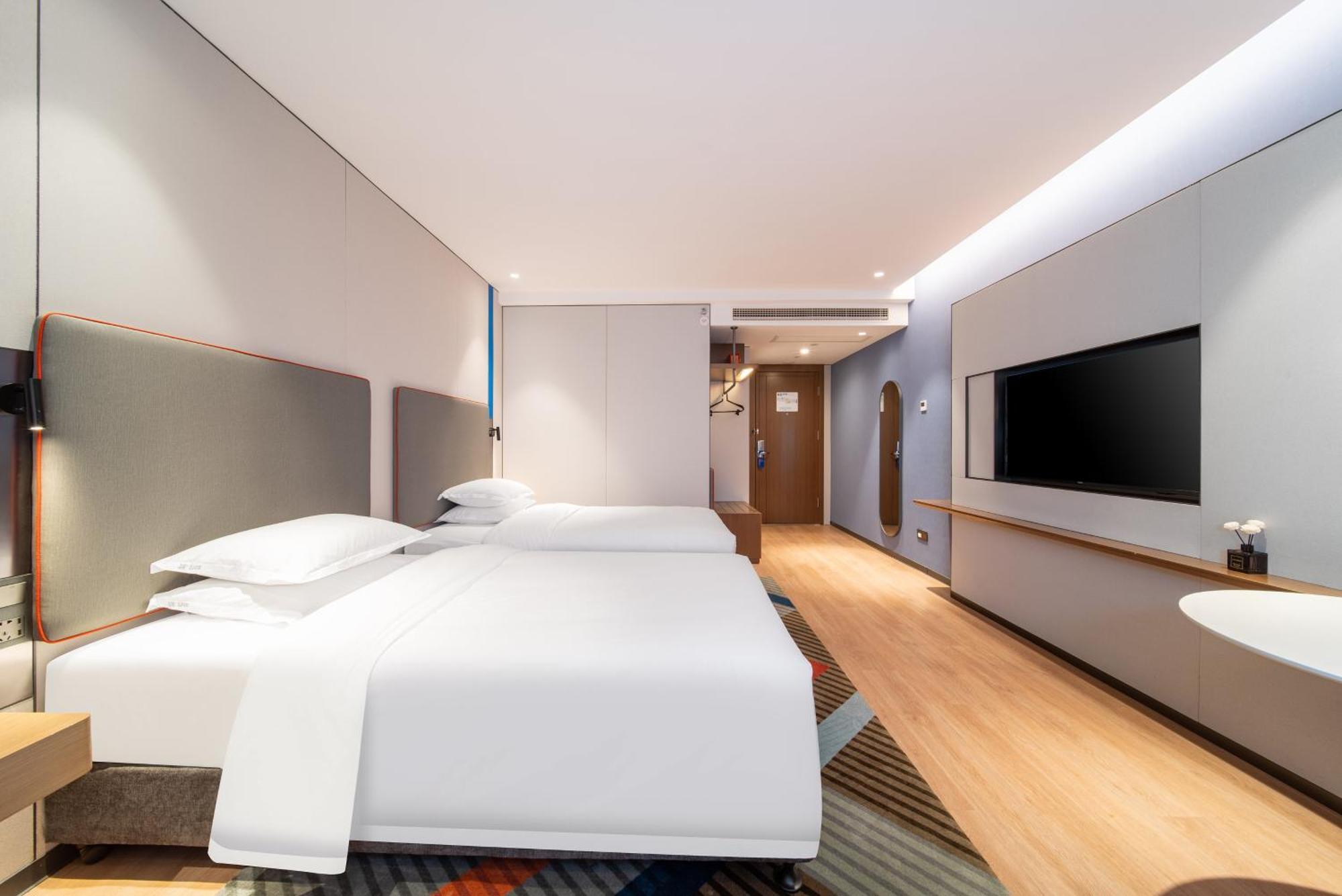Holiday Inn Express Shanghai Pujiang Lianhang Road By Ihg Esterno foto