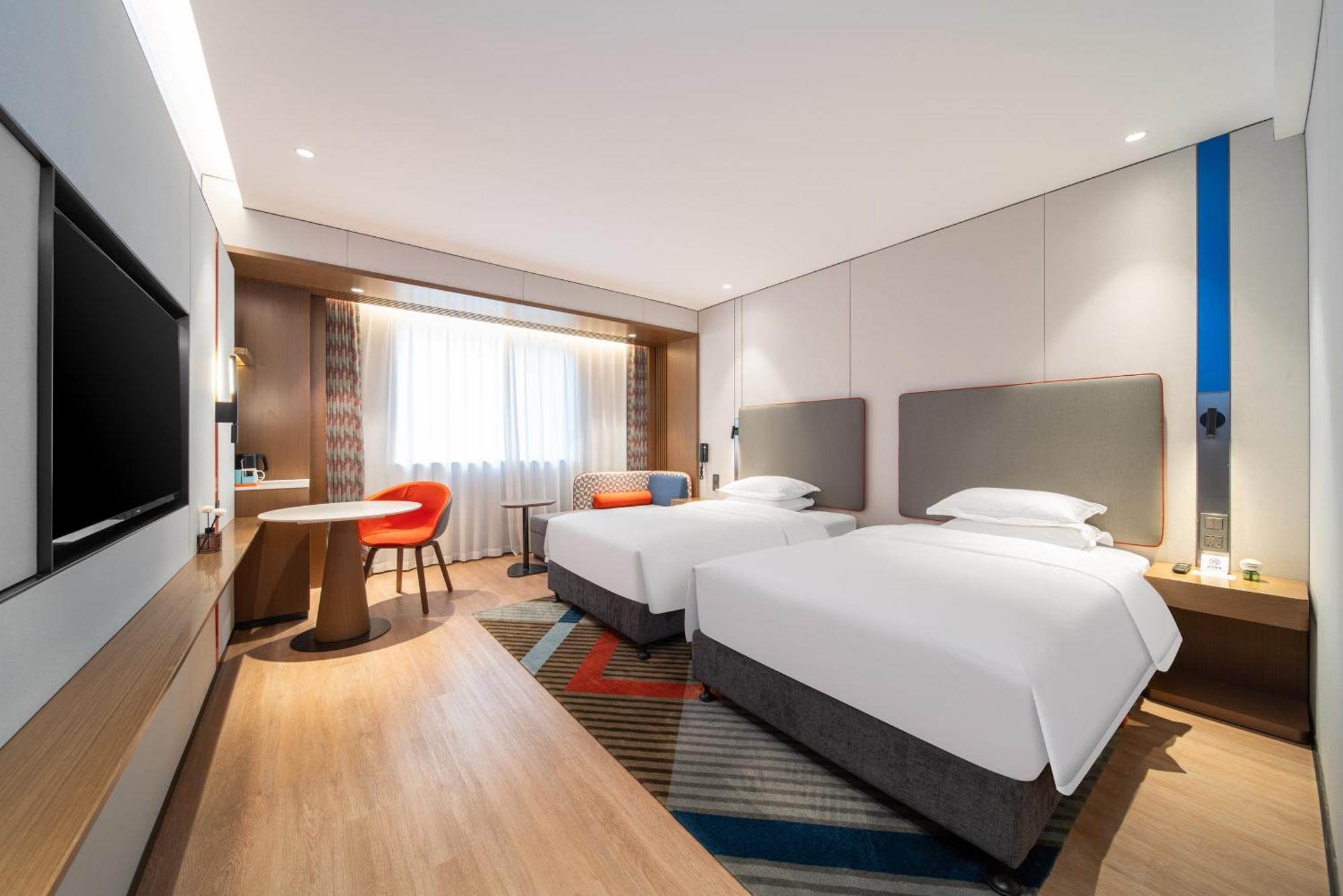 Holiday Inn Express Shanghai Pujiang Lianhang Road By Ihg Esterno foto